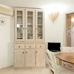 Vista 9 By Interhome بورتو كيرفو